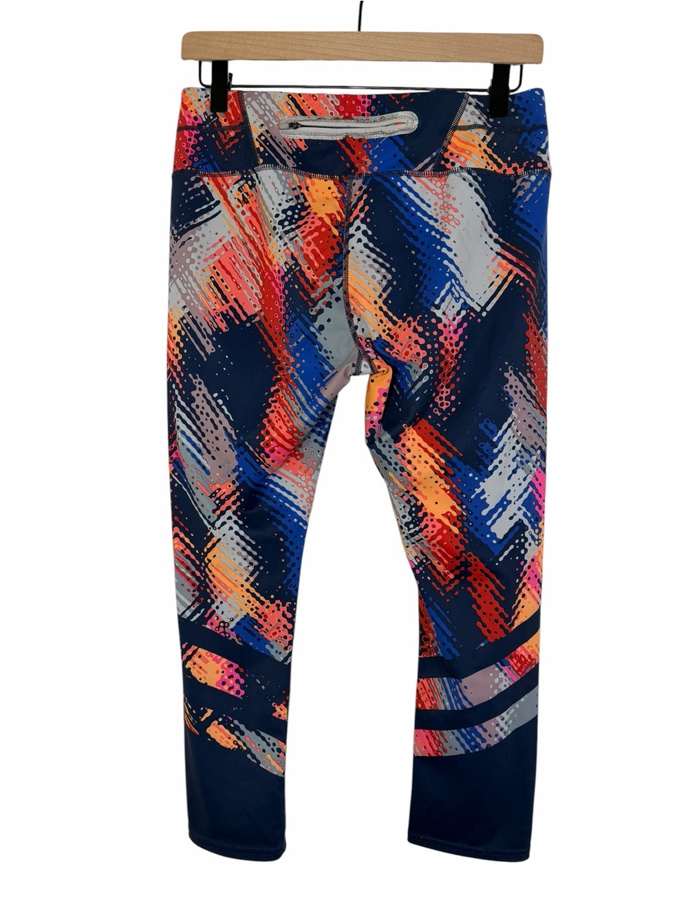 Athleta Lava Sonar Capri Navy Multicolor Abstract Womens Leggings - Picture 2 of 7